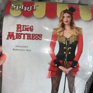 Adult Halloween costume - ring mistress- circus